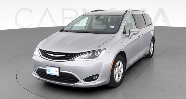 Used 2018 Chrysler Pacifica Hybrid MiniVan for sale in Mansfield, OH