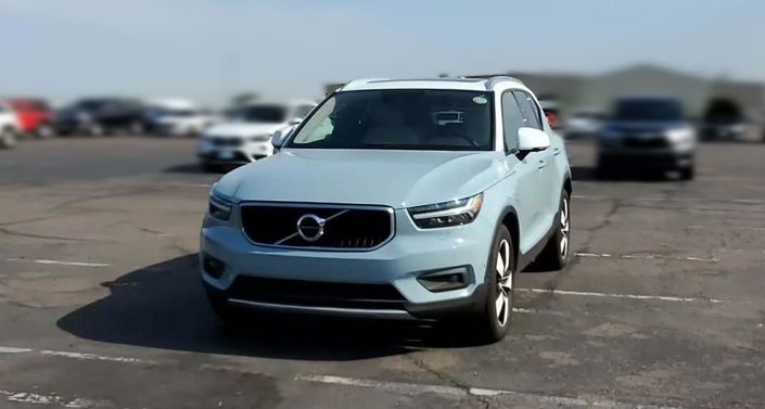 Used 19 Volvo Xc40 T4 Momentum For Sale In Denver Co Carvana