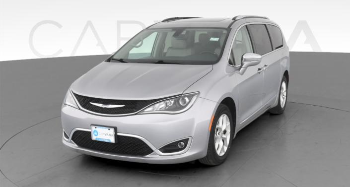 Used Chrysler Pacifica Limited For Sale Online | Carvana