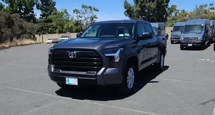 Used Toyota Tundra CrewMax For Sale Online | Carvana