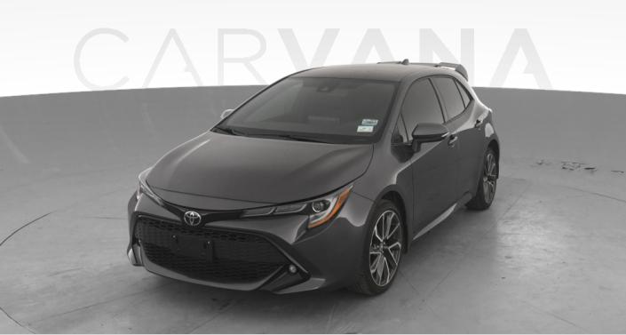 Used Toyota Corolla Hatchback XSE with Manual For Sale Online | Carvana