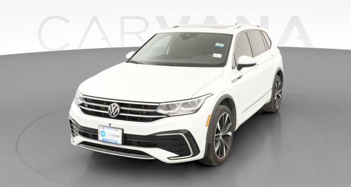 Volkswagen Tiguan ホワイト SUV White Volkswagen Tiguan for Sale | Ide VW of East Rochester