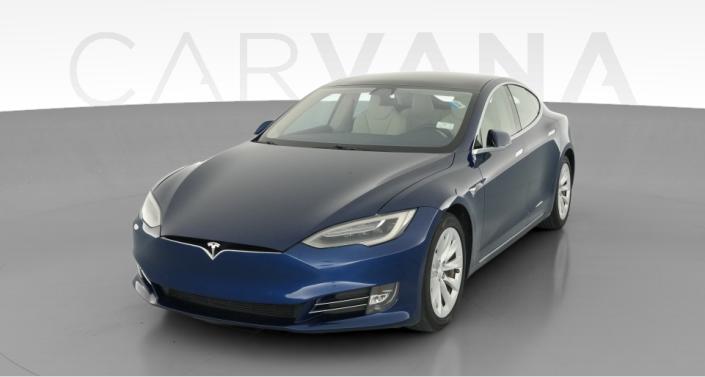 2019 Tesla Model S Long Range in Deep Blue Metallic — photo 1