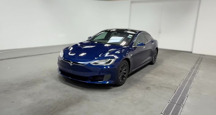 2017 Tesla Model S 75 in Deep Blue Metallic — photo 1