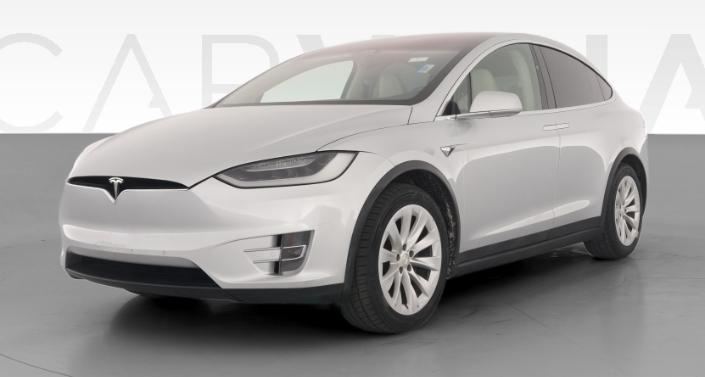 2018 Tesla Model X 75D in Silver Metallic — photo 1